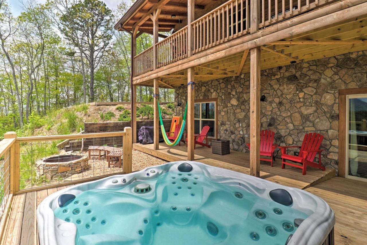 Elevated Cabin Bordering Smoky Mountain Natl Park Bryson City Exterior photo