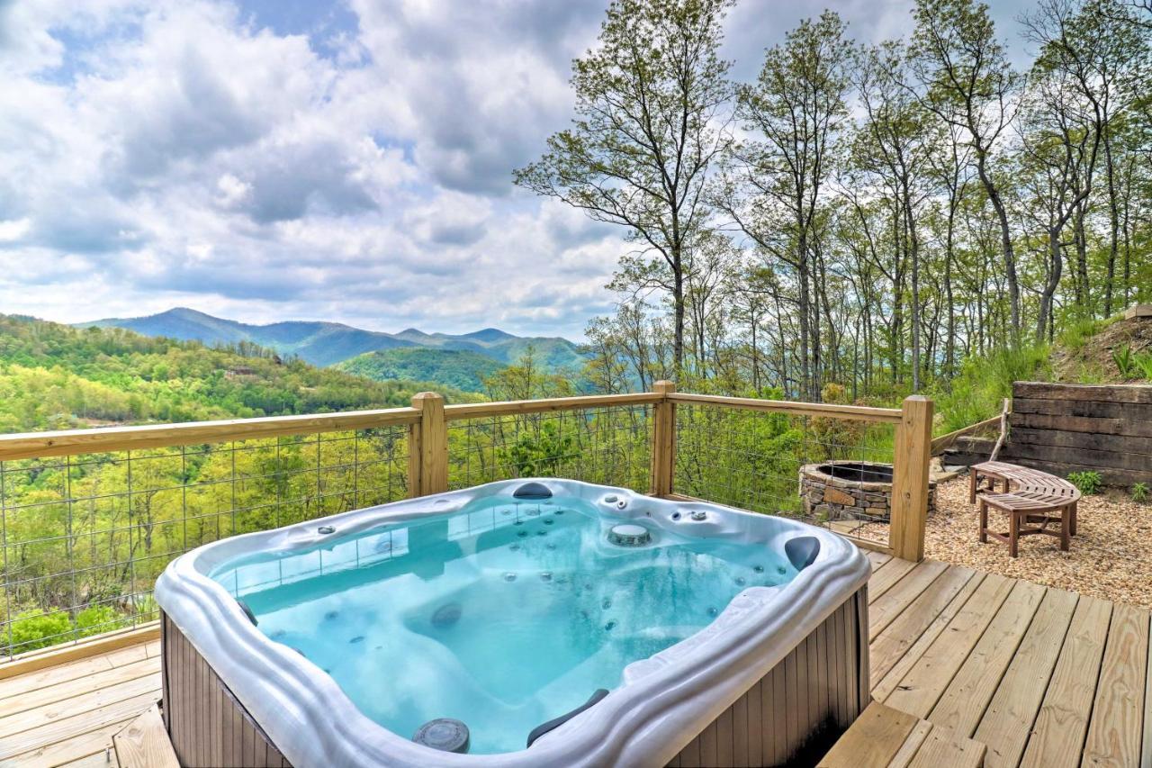 Elevated Cabin Bordering Smoky Mountain Natl Park Bryson City Exterior photo