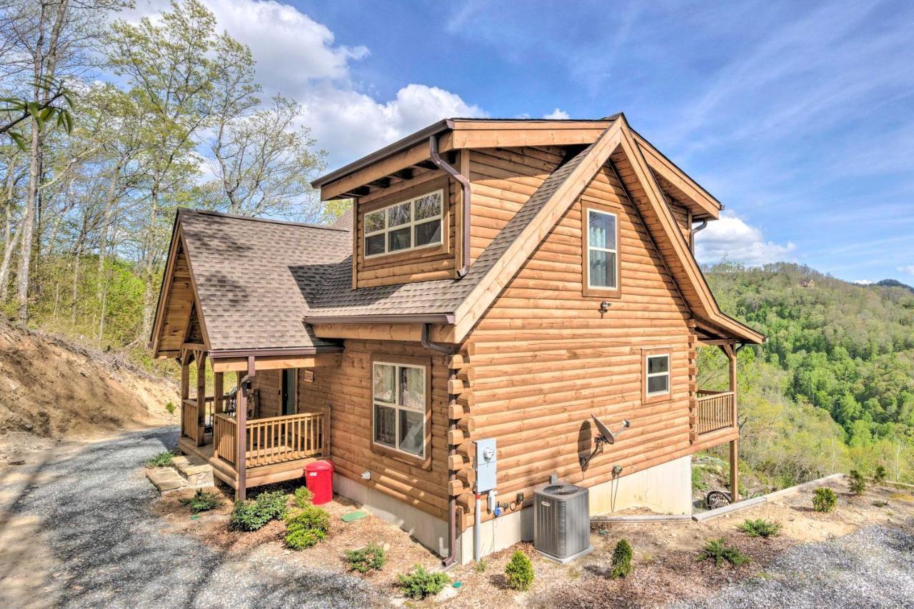 Elevated Cabin Bordering Smoky Mountain Natl Park Bryson City Exterior photo